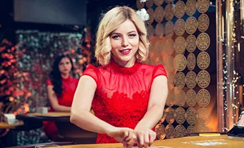 Đội ngũ hỗ trợ khách hàng 24/7 của shbet88 app